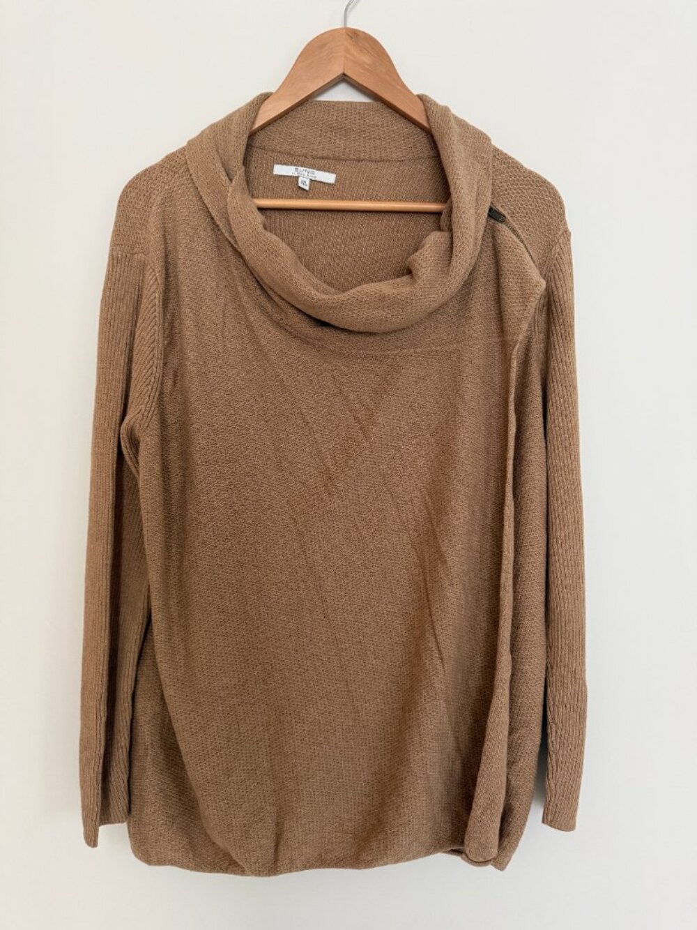 Sung By Alfred Sung Women's Beige Light Weight Sweater Cardigan Size XXL